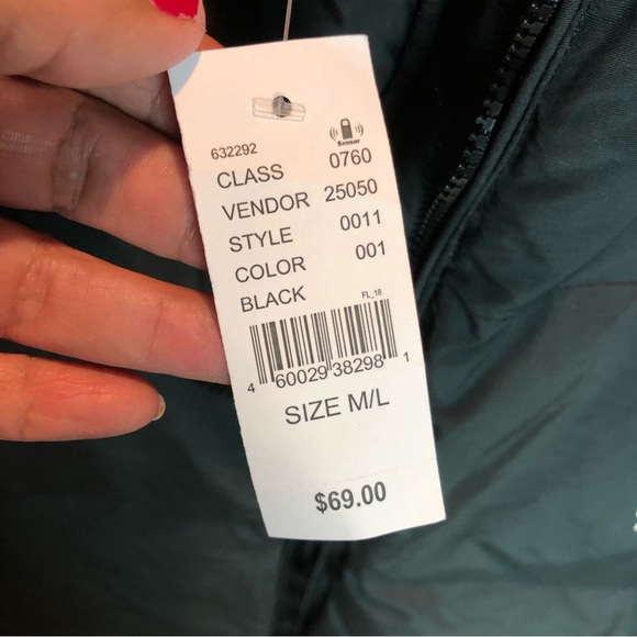 NWT Playboy by Pacsun Puffer Vest Black Oversized Sz M/L - Picture 7 of 9